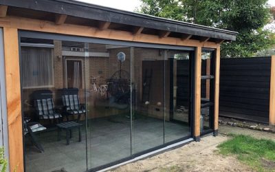 Overkapping met glazen wanden, M. Mulder Bouw & Timmerwerken